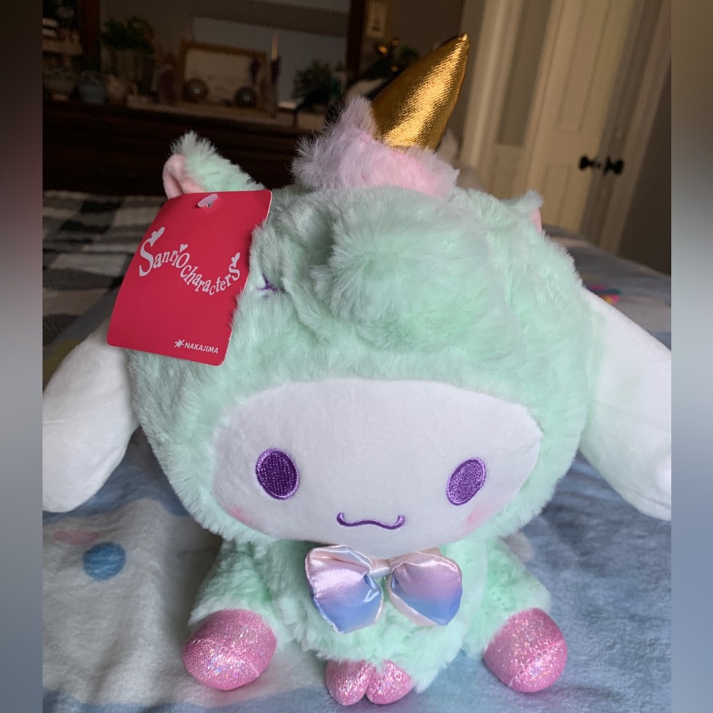NWT Cinnamoroll unicorn plush